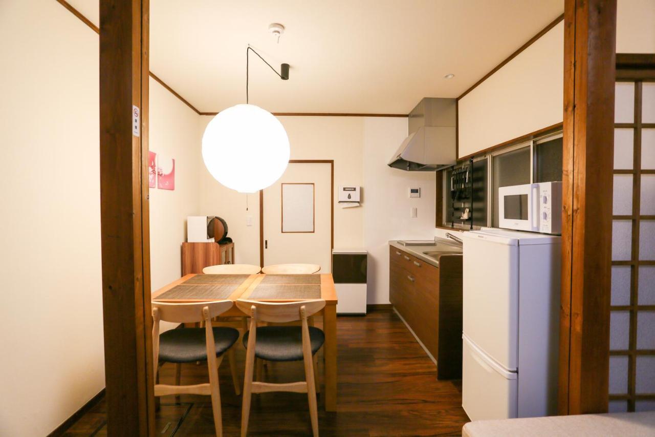 Private House Hidatakayama Такаяма Экстерьер фото